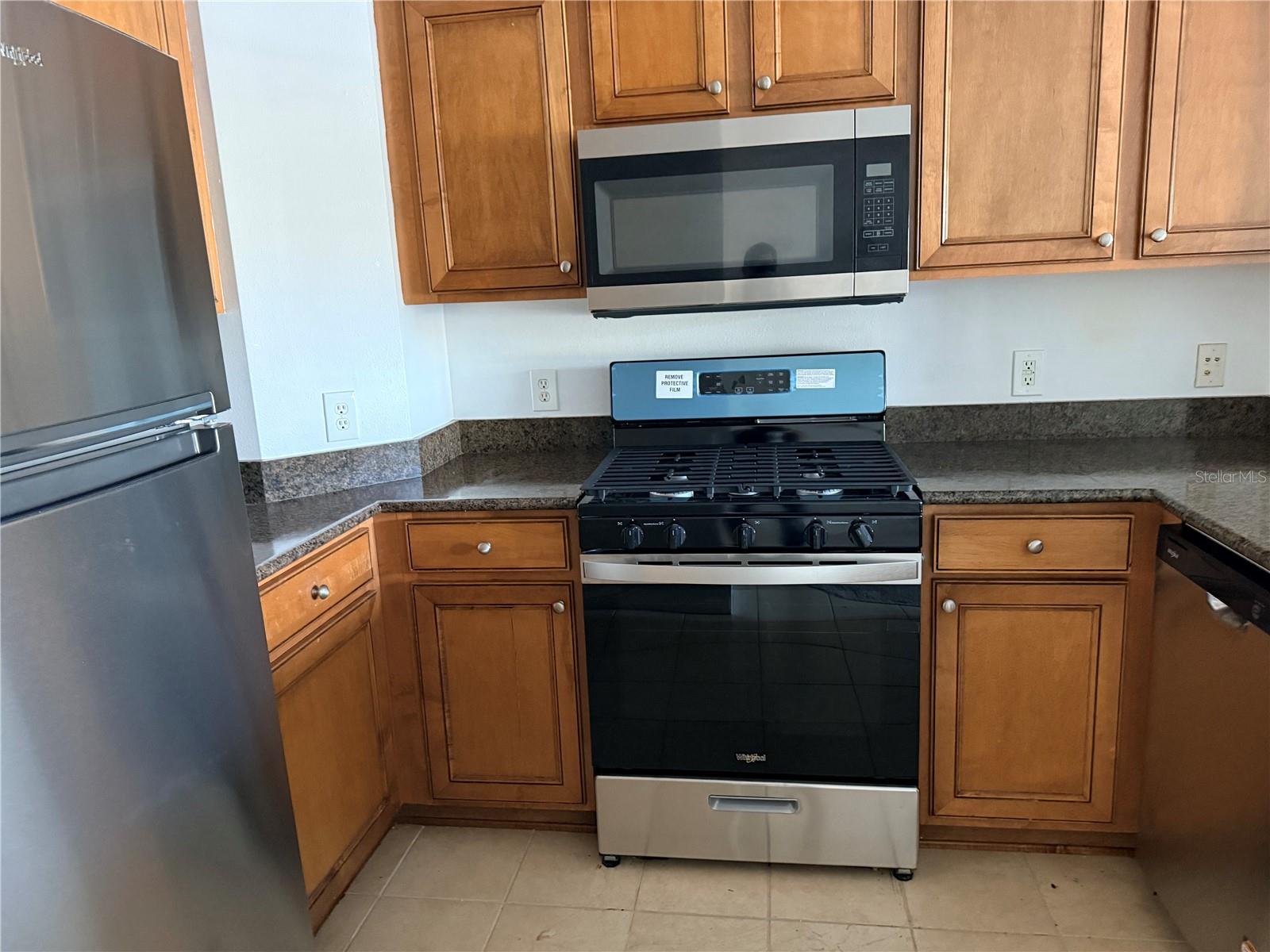 HERITAGE CROSSING CONDO PH 03 - Residential Lease