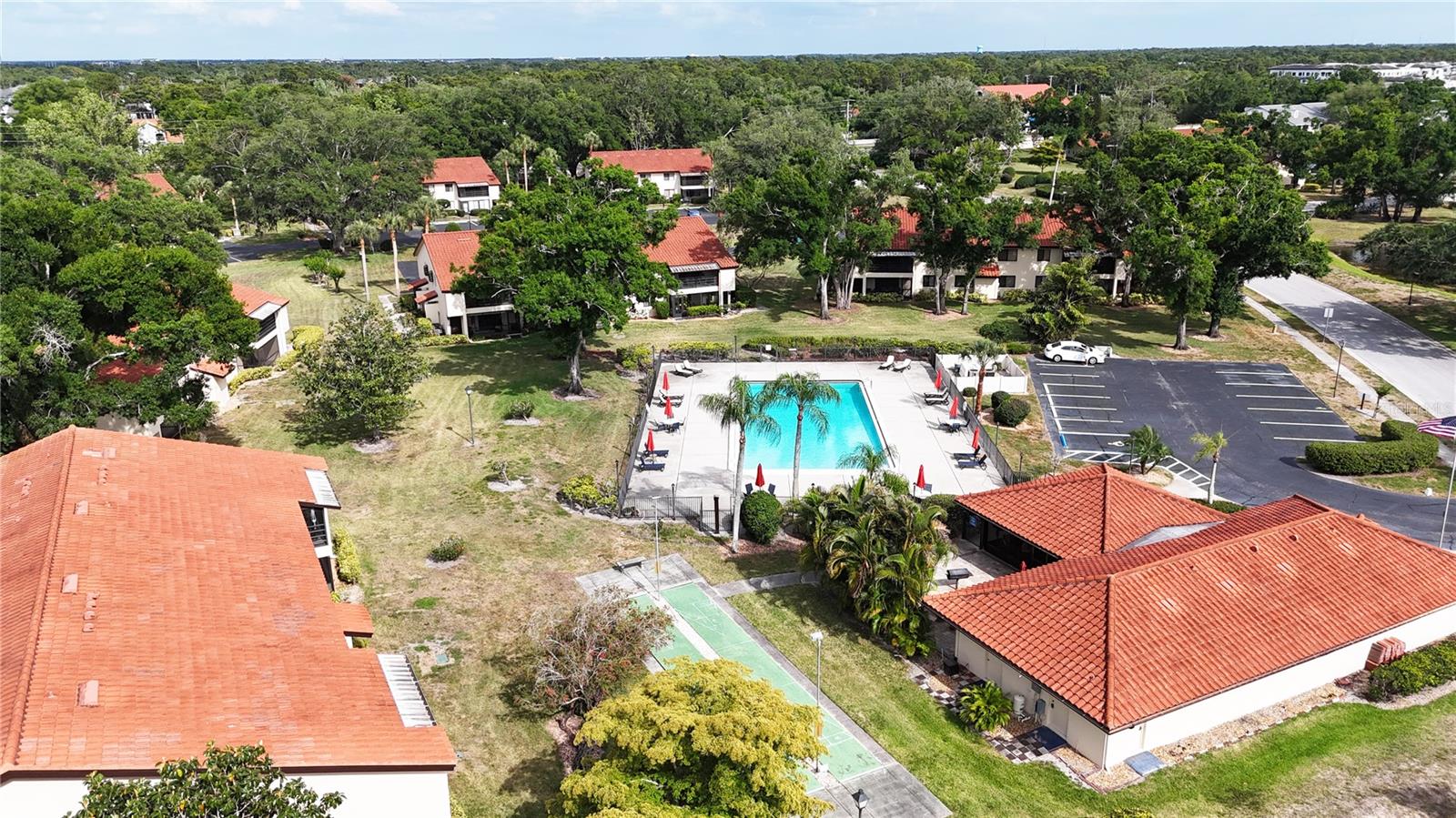 GARDENS AT PALM-AIRE COUNTRY CLUB II - Residential