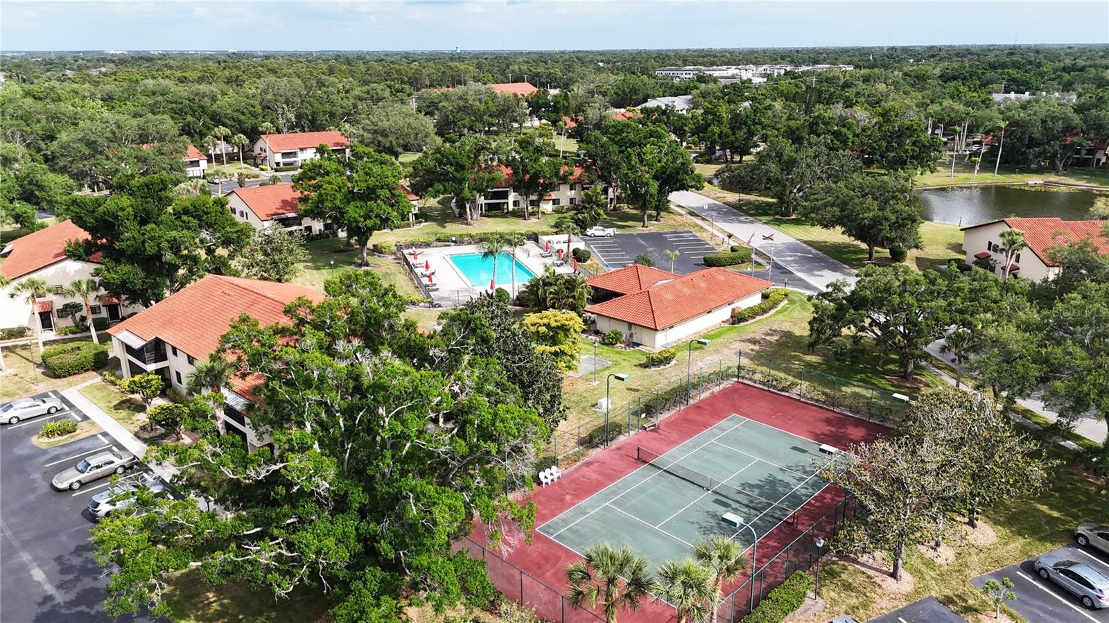 GARDENS AT PALM-AIRE COUNTRY CLUB II - Residential