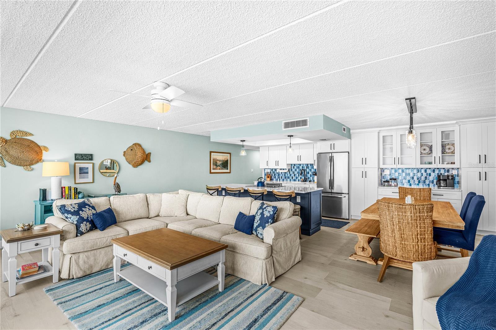 PELICAN - Residential