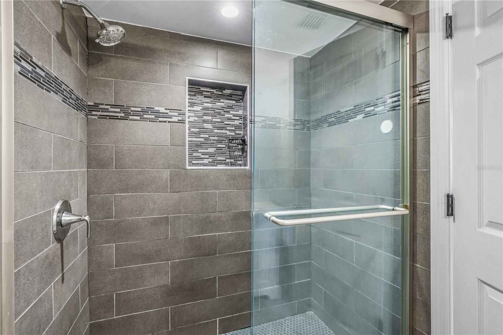 PELICAN - Residential