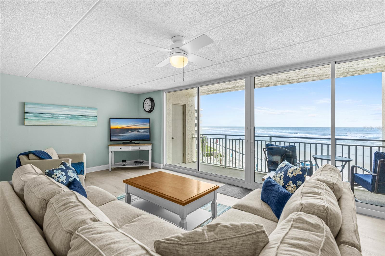 PELICAN - Residential