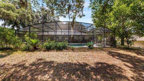 A home in MINNEOLA