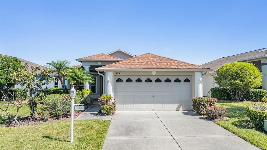 Photo of 1809 Arbor Knoll Loop, Trinity, FL 34655 (MLS # W7874599)