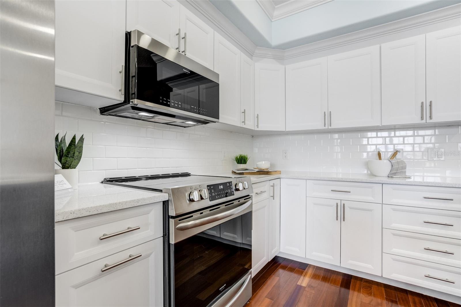 140 BRIGHTWATER DRIVE 6