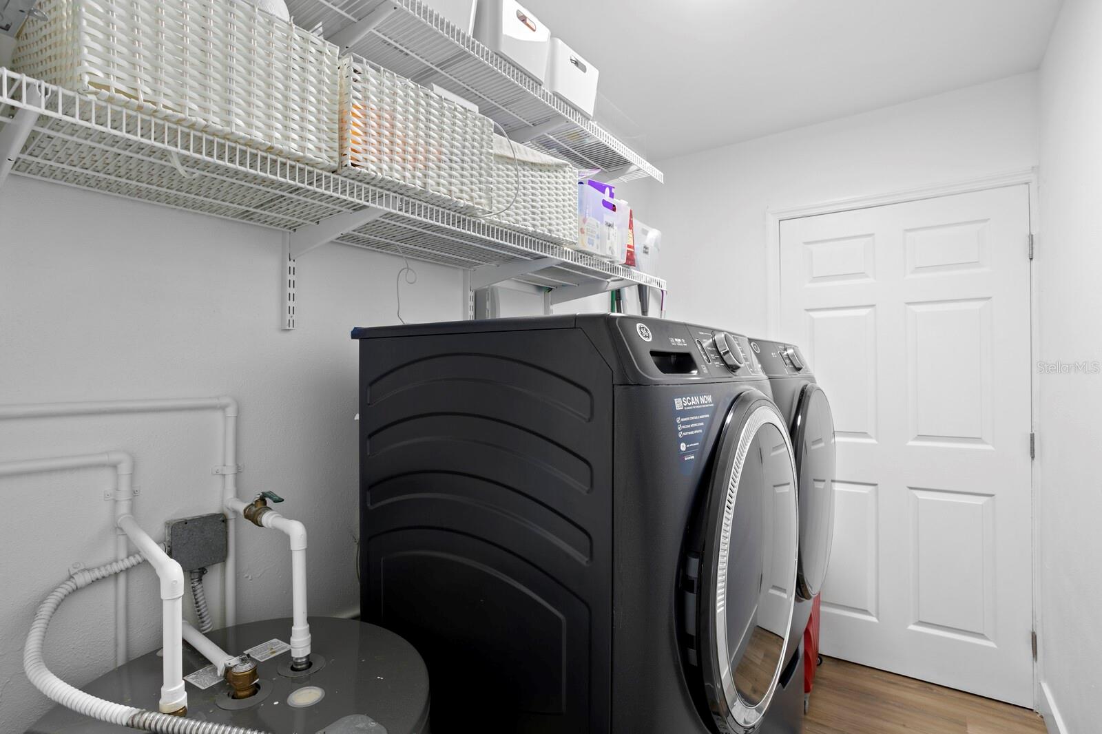 WEST SHORE CREST - Residential