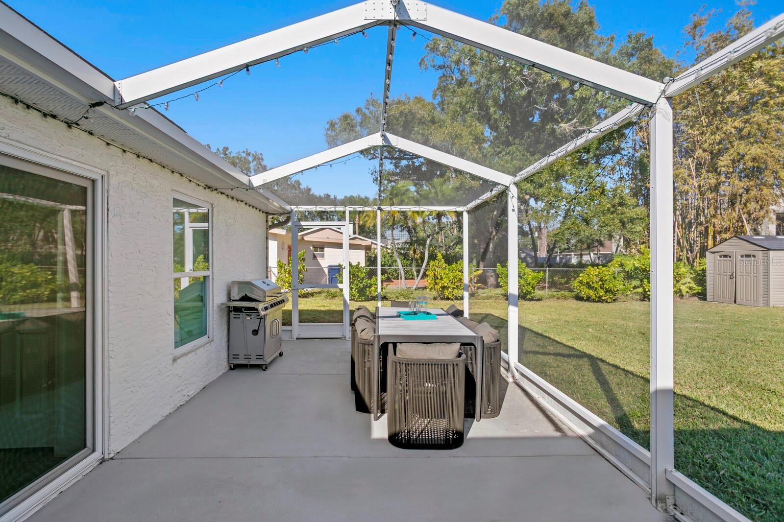 WEST SHORE CREST - Residential