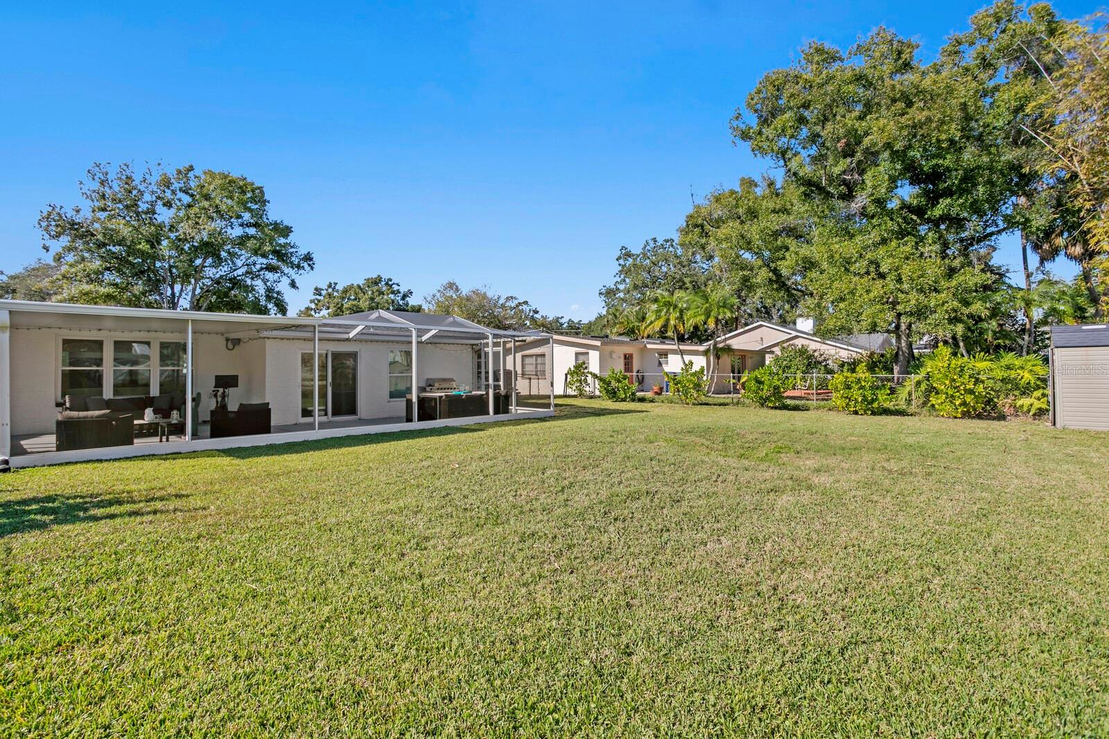 WEST SHORE CREST - Residential