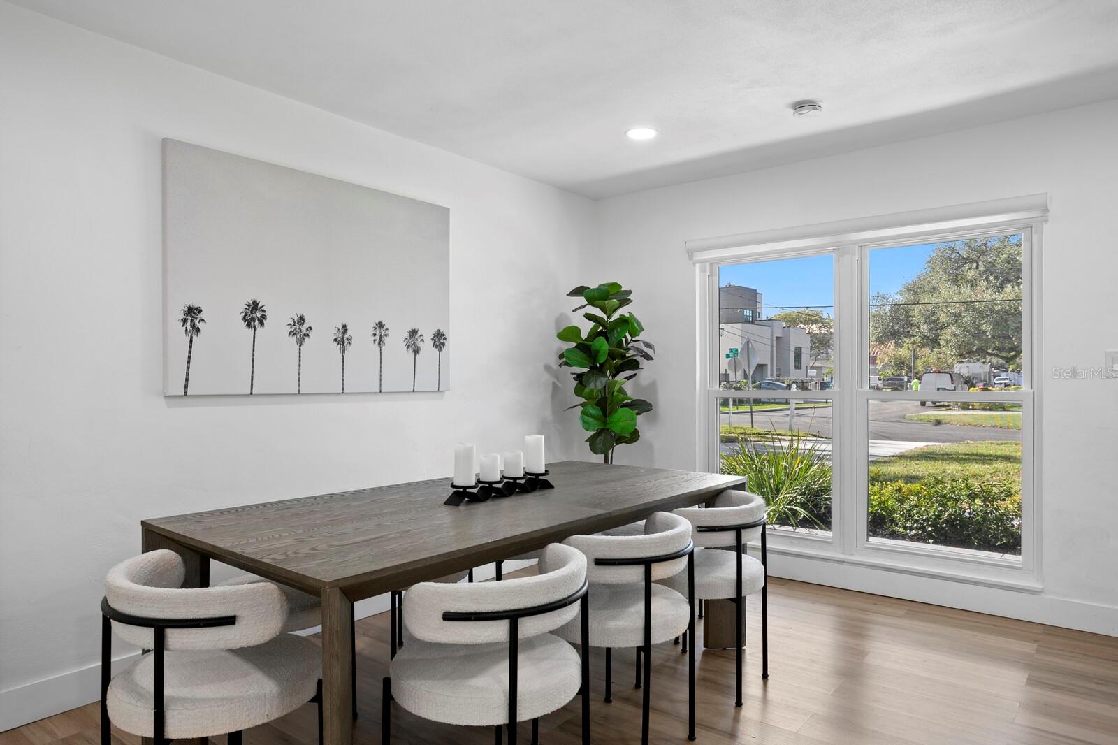 WEST SHORE CREST - Residential