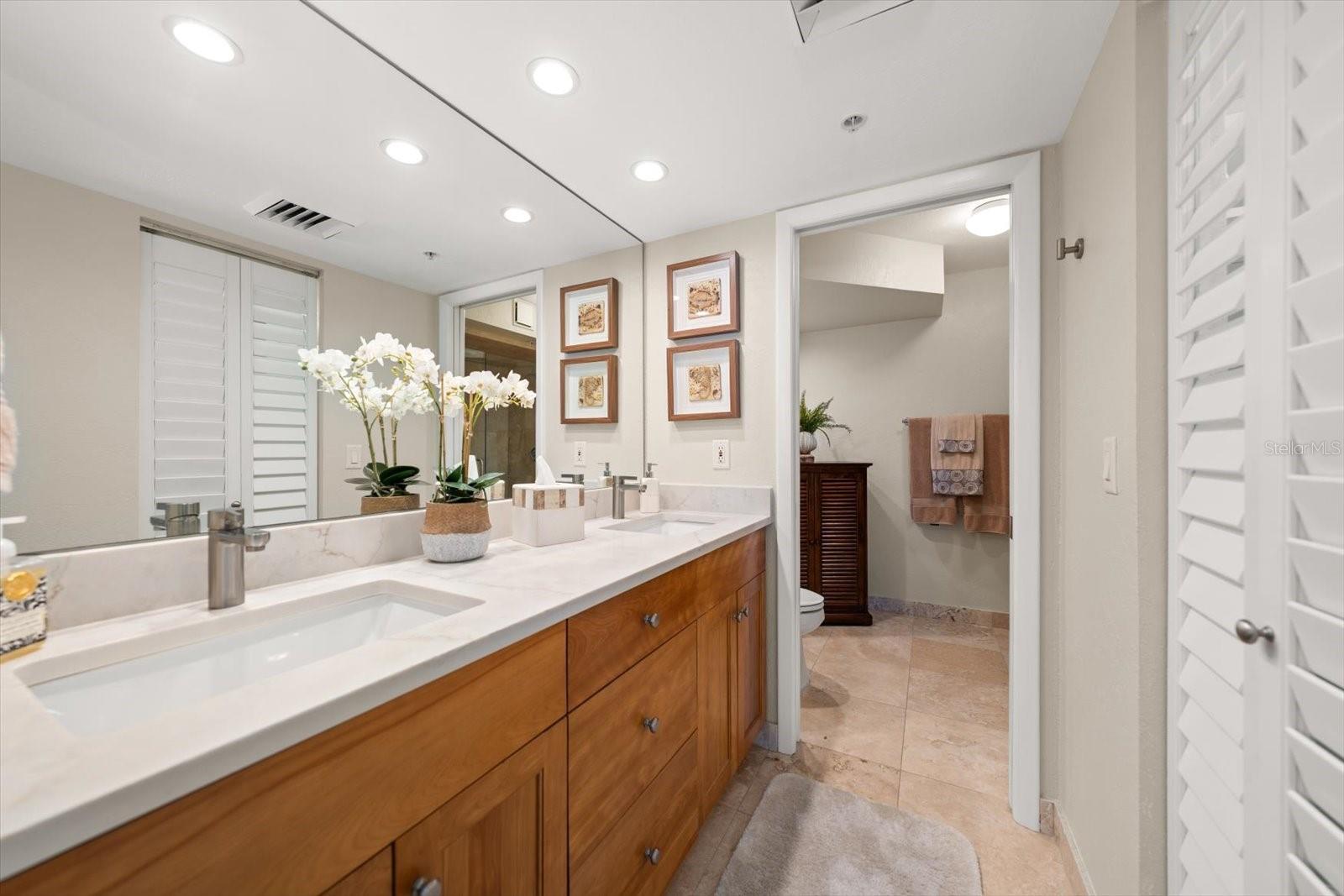 DANS ISLAND ON SAND KEY CONDO - Residential