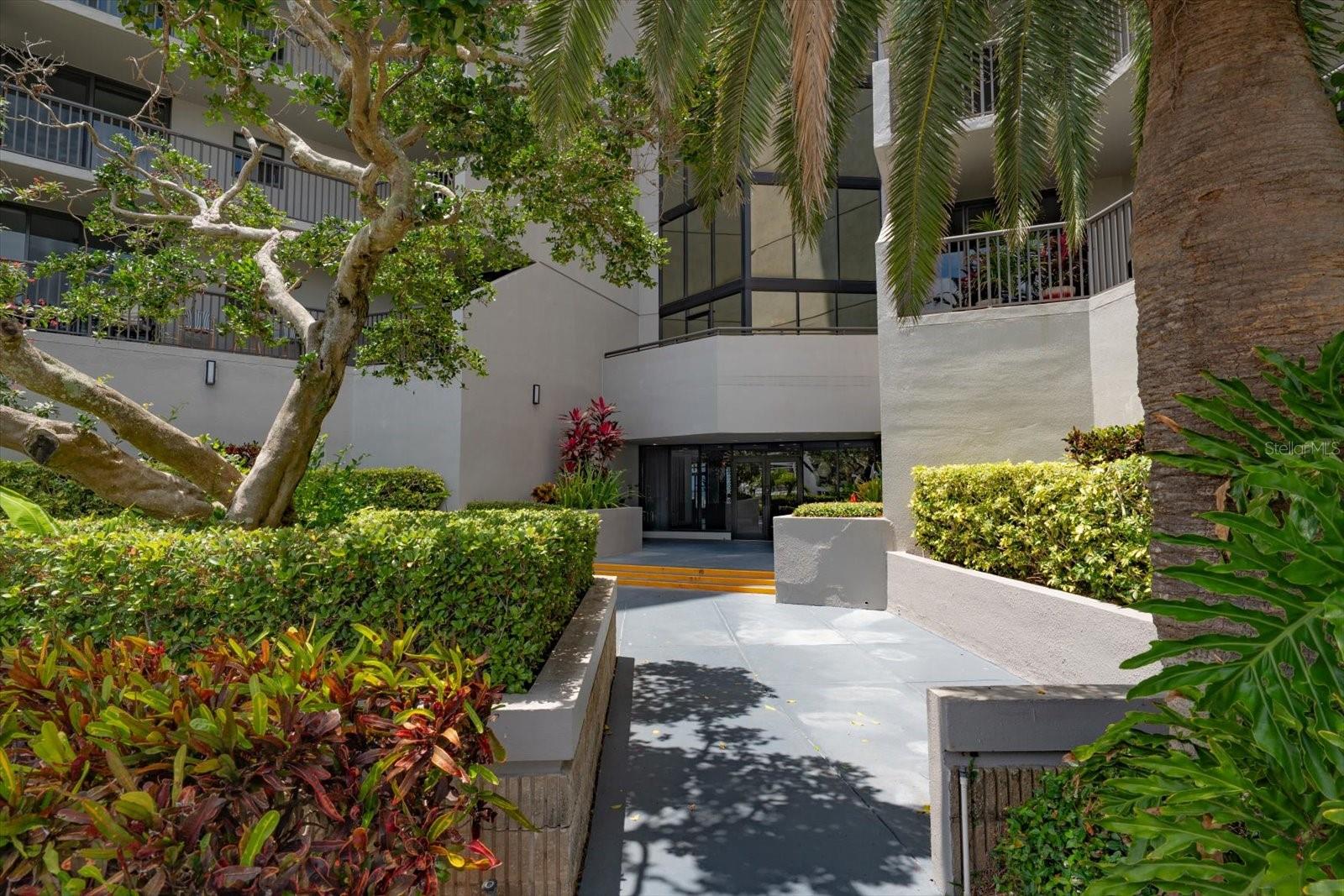 DANS ISLAND ON SAND KEY CONDO - Residential