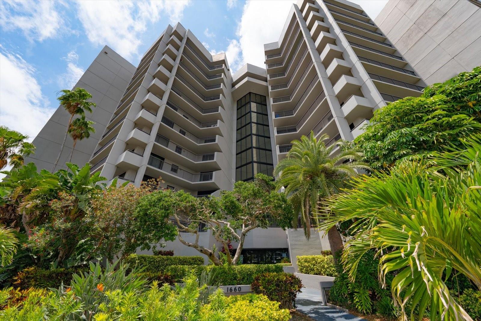 DANS ISLAND ON SAND KEY CONDO - Residential