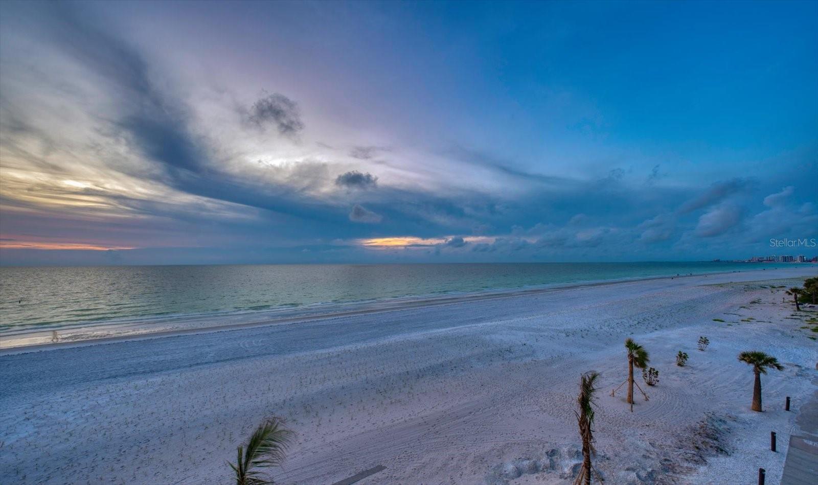 DANS ISLAND ON SAND KEY CONDO - Residential