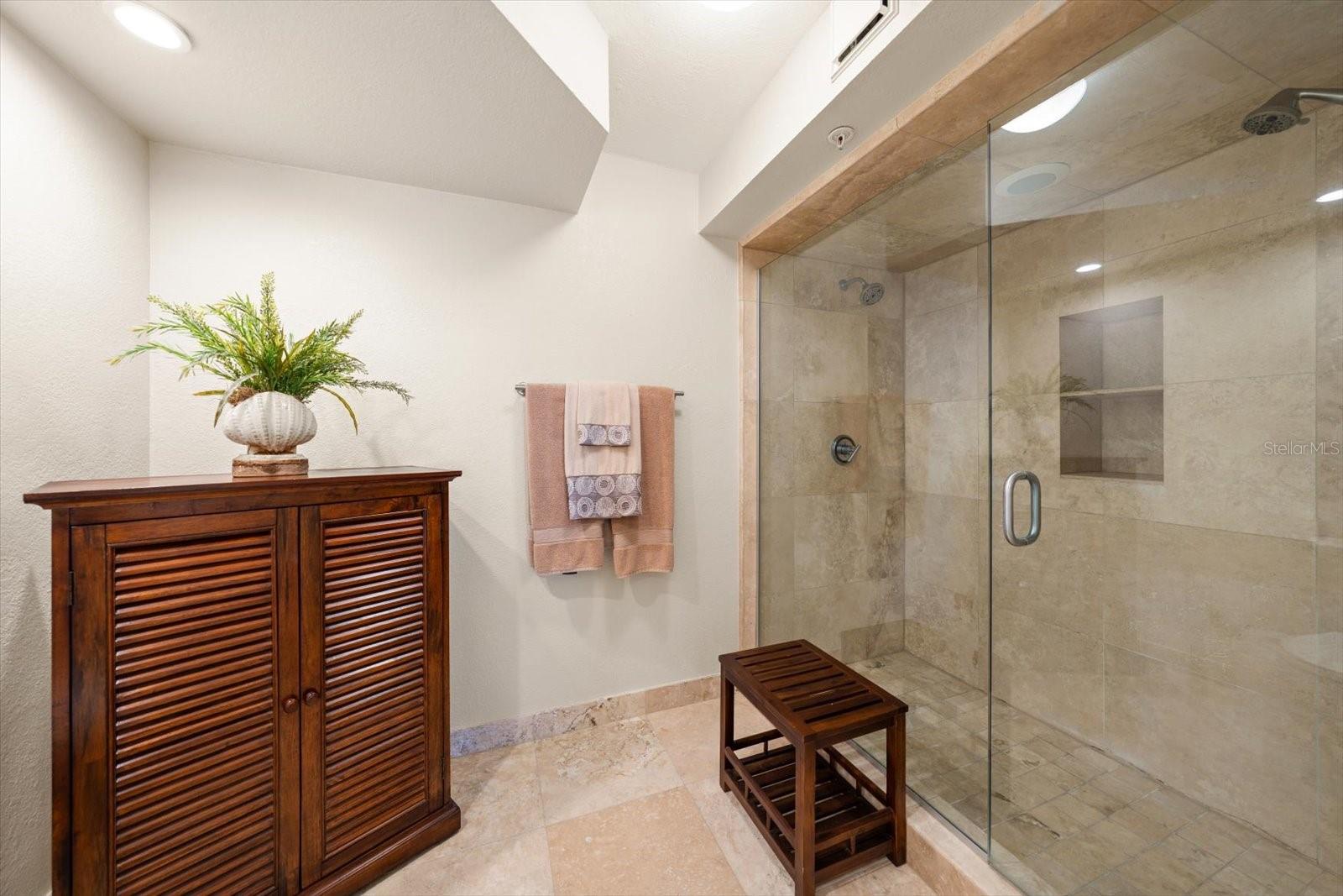DANS ISLAND ON SAND KEY CONDO - Residential