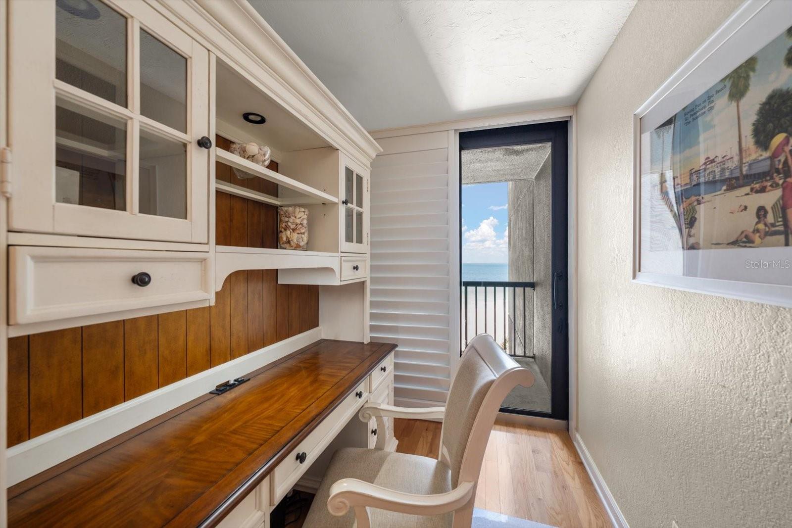 DANS ISLAND ON SAND KEY CONDO - Residential