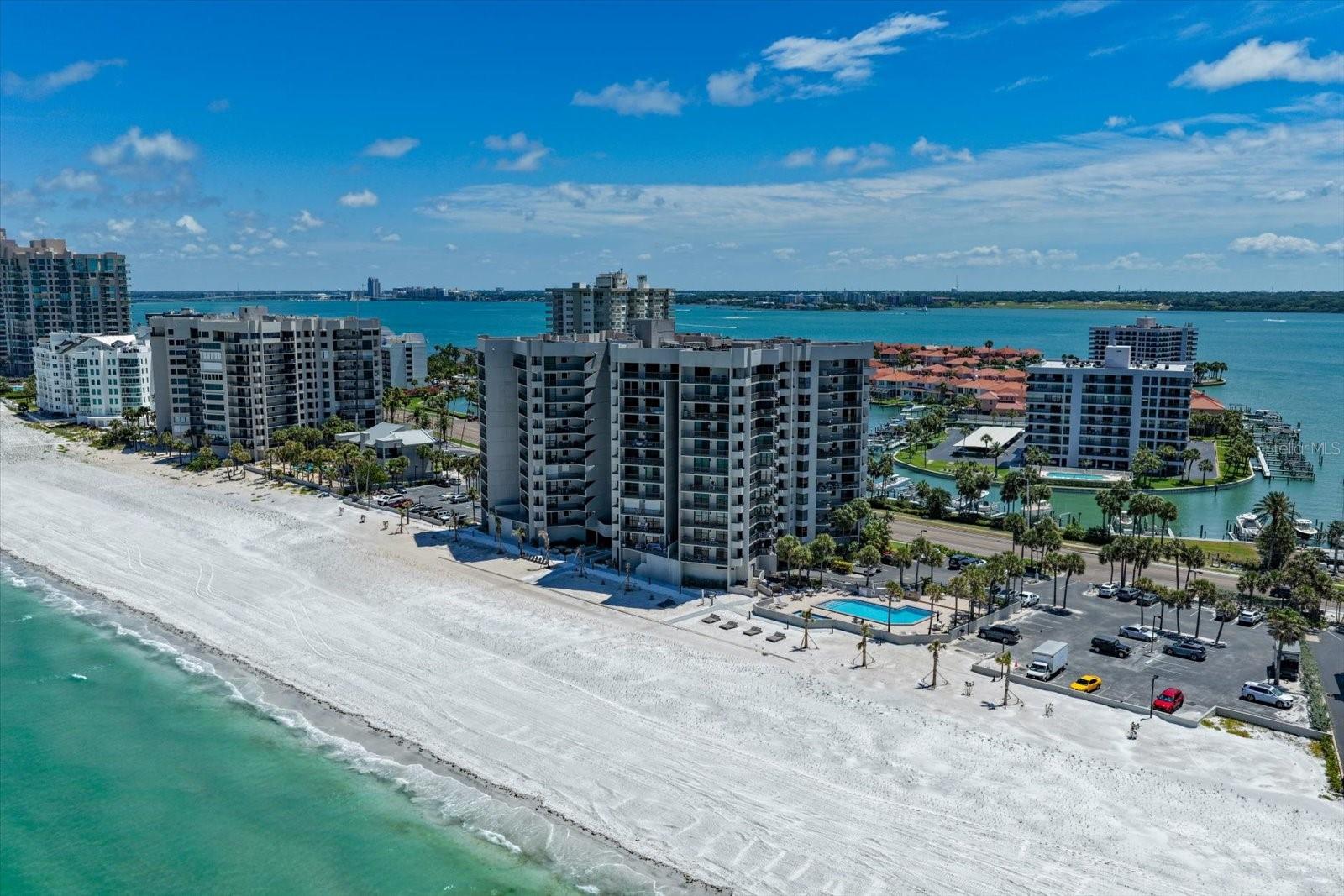 DANS ISLAND ON SAND KEY CONDO - Residential