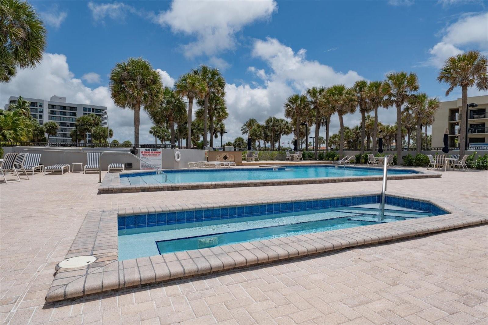 DANS ISLAND ON SAND KEY CONDO - Residential