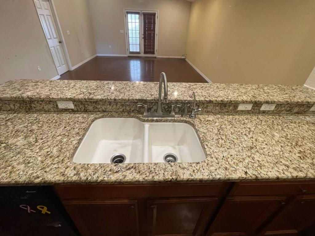 VILLAGES OF PARKWOOD - Residential