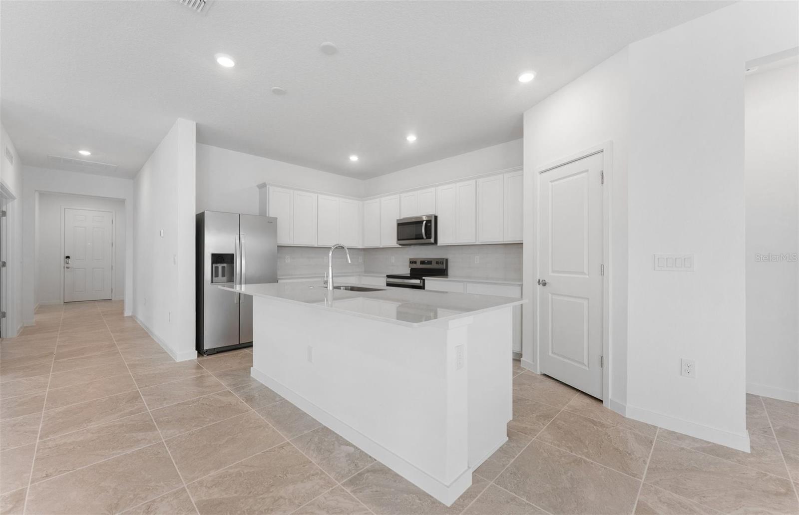 6765 SW 90TH LOOP