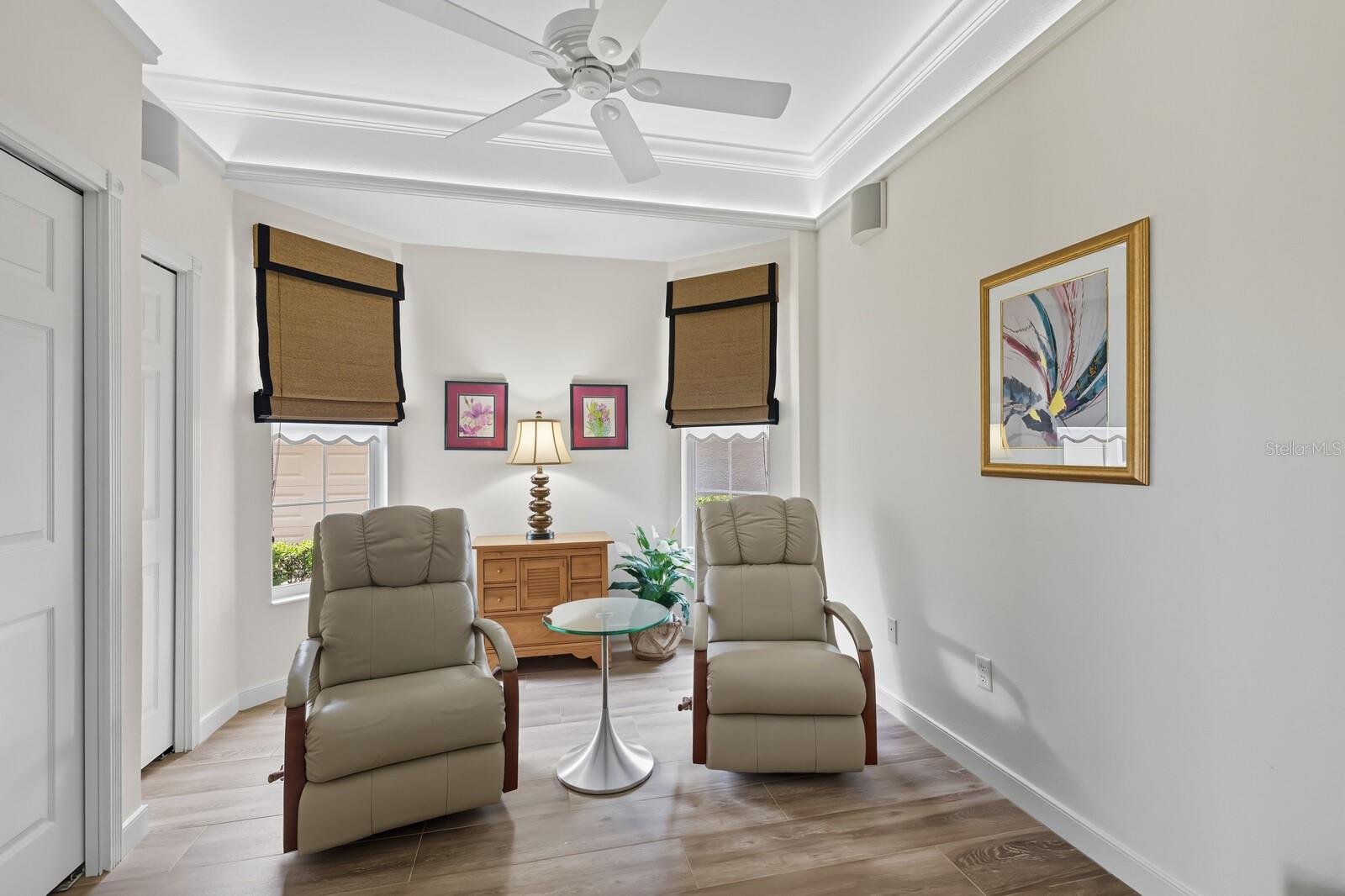 UNIVERSITY PARK - Residential