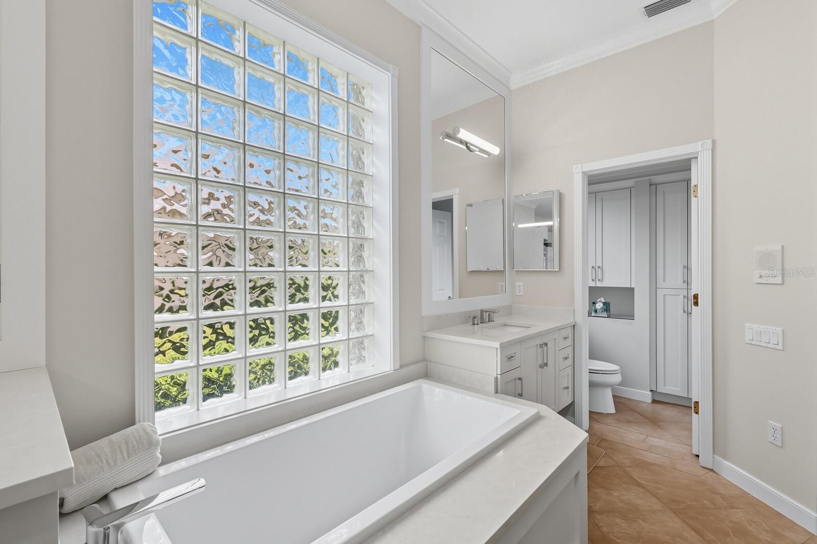 UNIVERSITY PARK - Residential