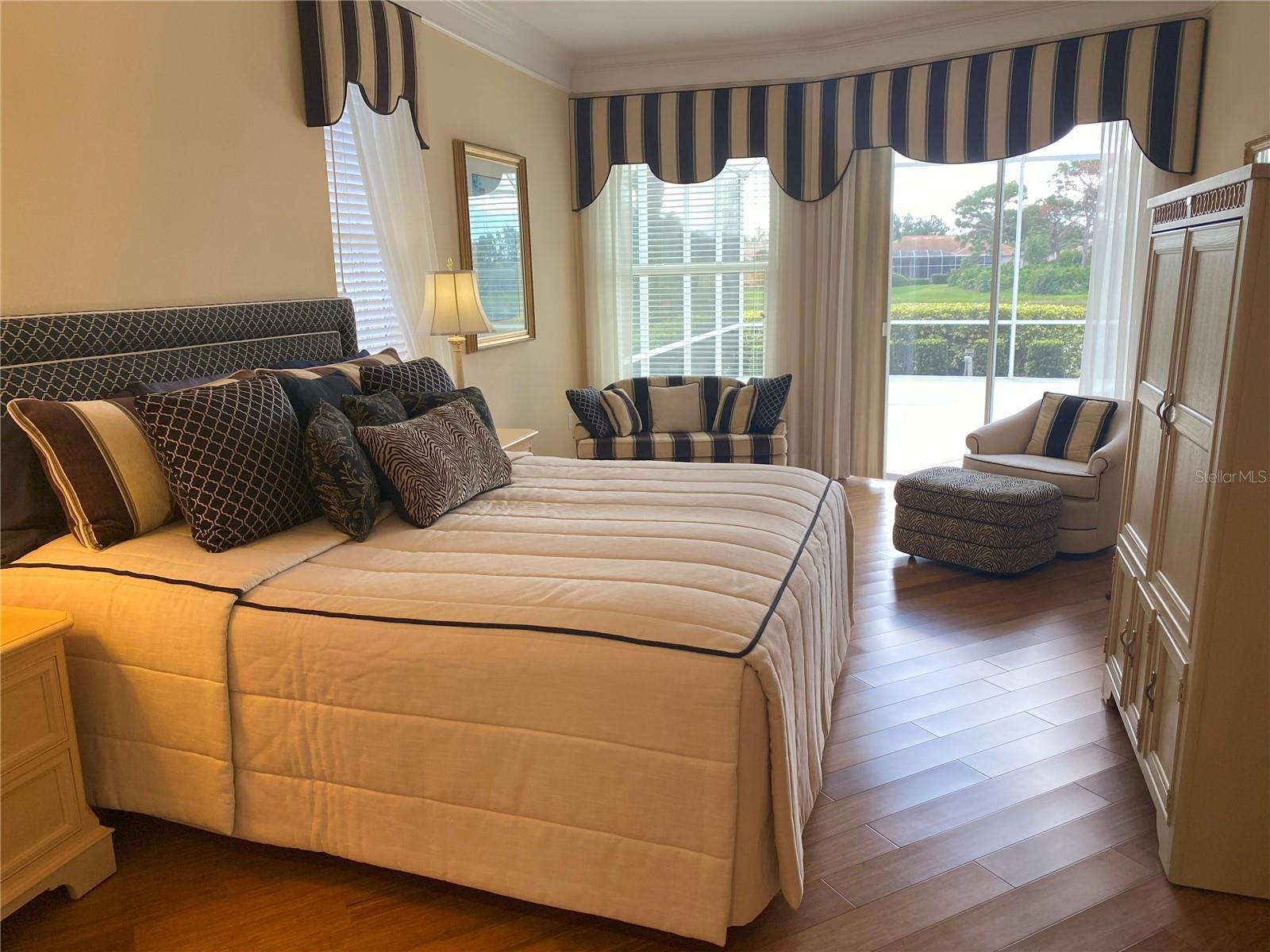 UNIVERSITY PARK - Residential