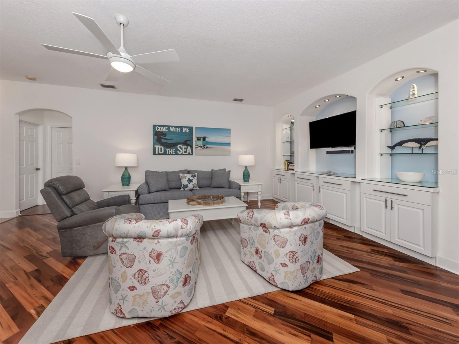 STONEYBROOK AT VENICE - Residential