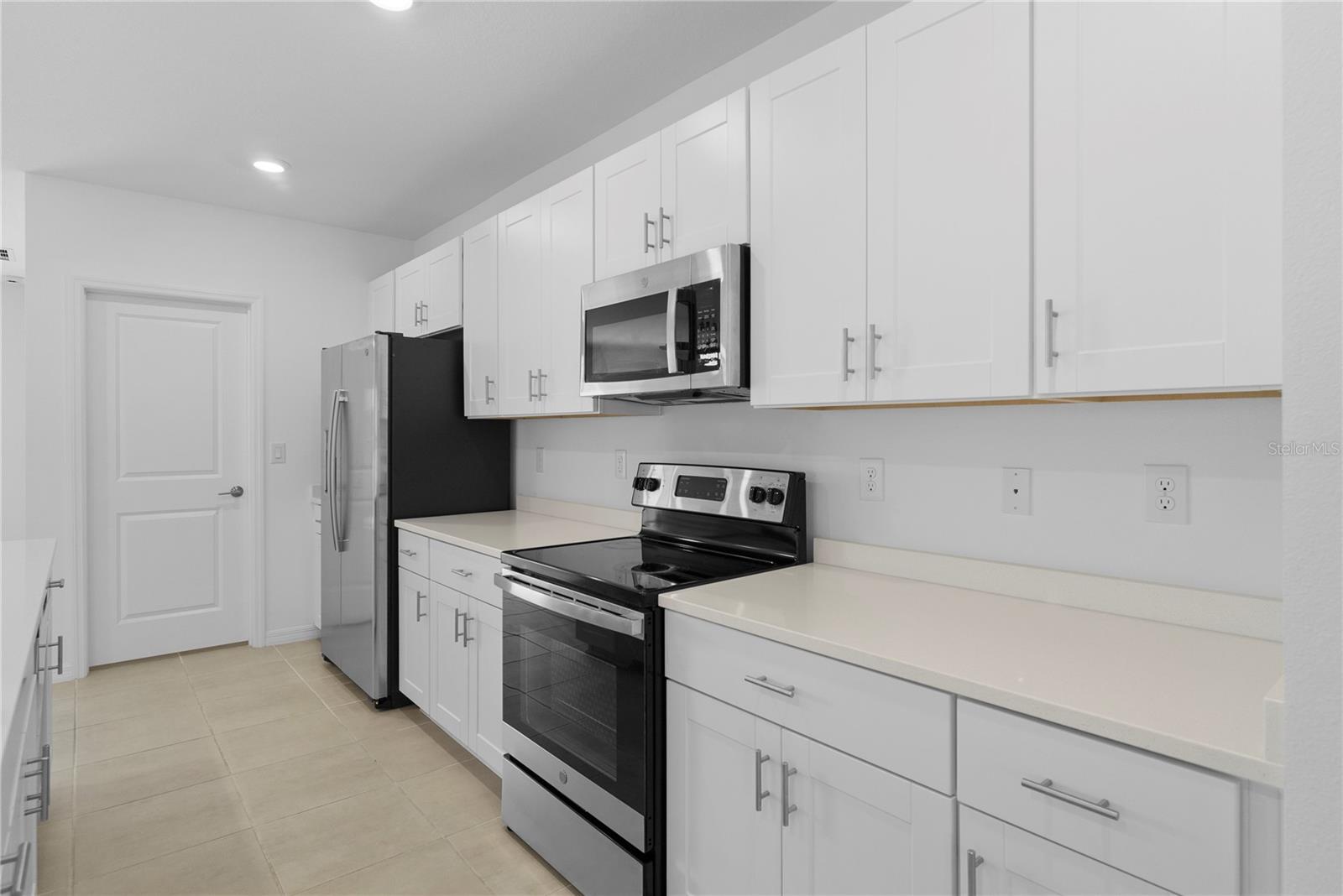 PARKSIDE AT CHERRY LAKE - Residential