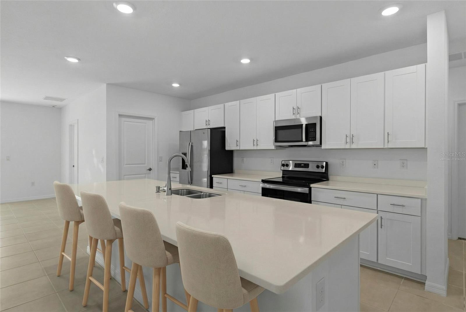 PARKSIDE AT CHERRY LAKE - Residential