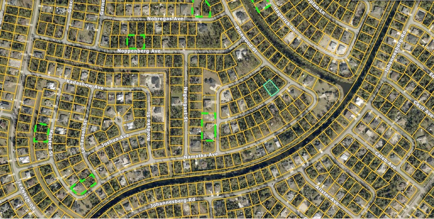 PORT CHARLOTTE SUB 33 - Land