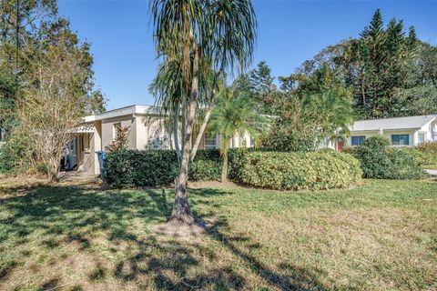 A home in SEMINOLE