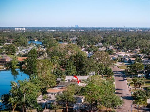 A home in SEMINOLE