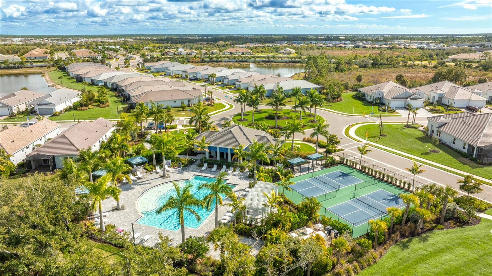 WYSTERIA-WELLEN PARK VILLAGE F-4 REP - Residential