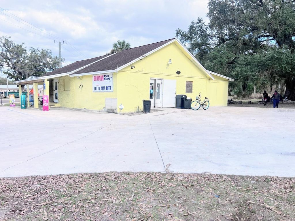 Photo of 1805 Historic Goldsboro Boulevard, Sanford, FL 32771 (MLS # O6384684)