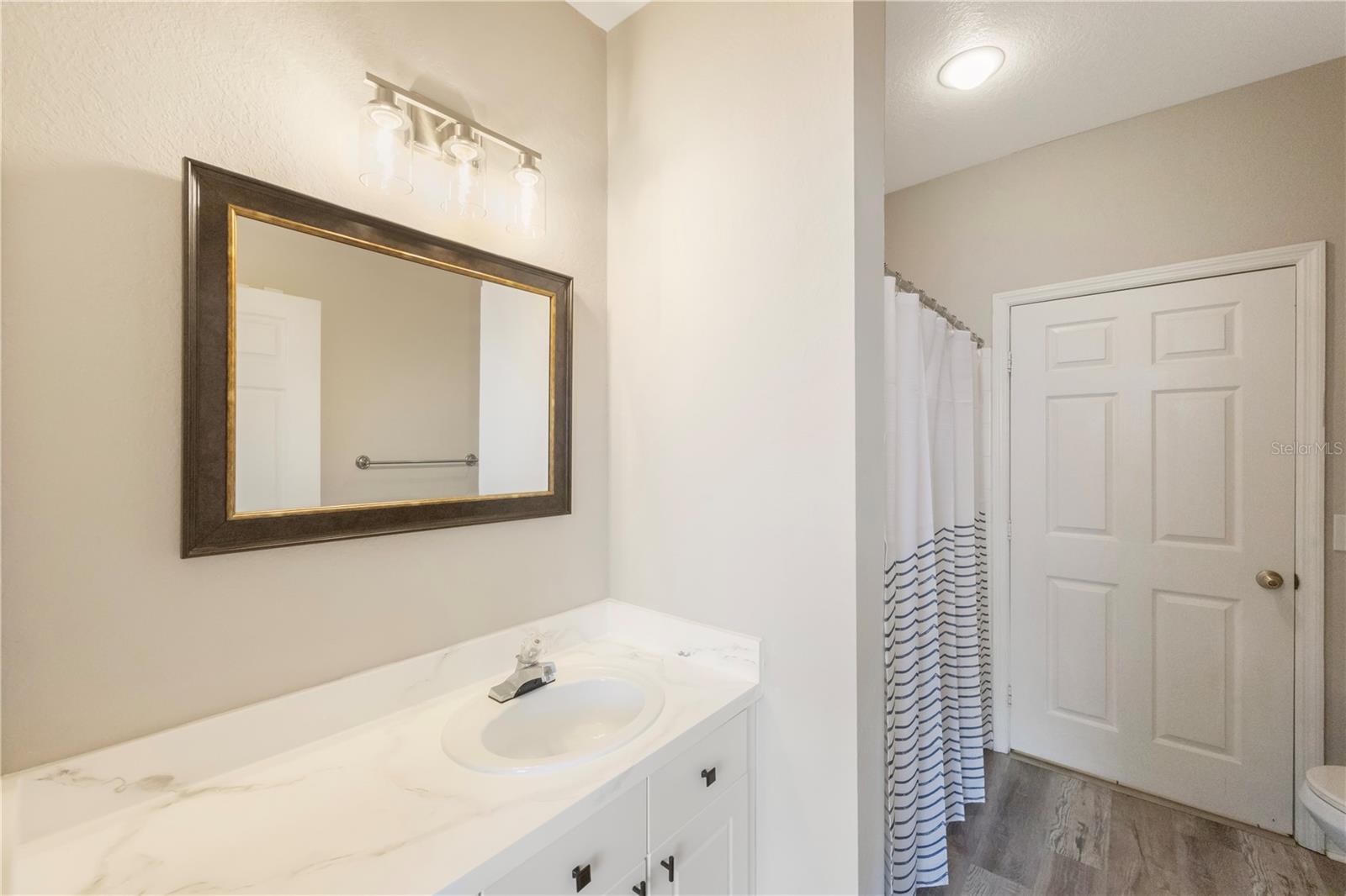 THE ENCLAVE AT RICHMOND PLACE - Residential