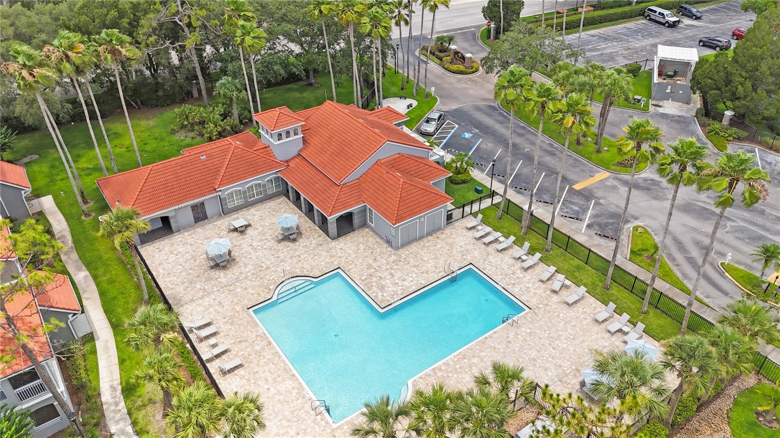 THE ENCLAVE AT RICHMOND PLACE - Residential