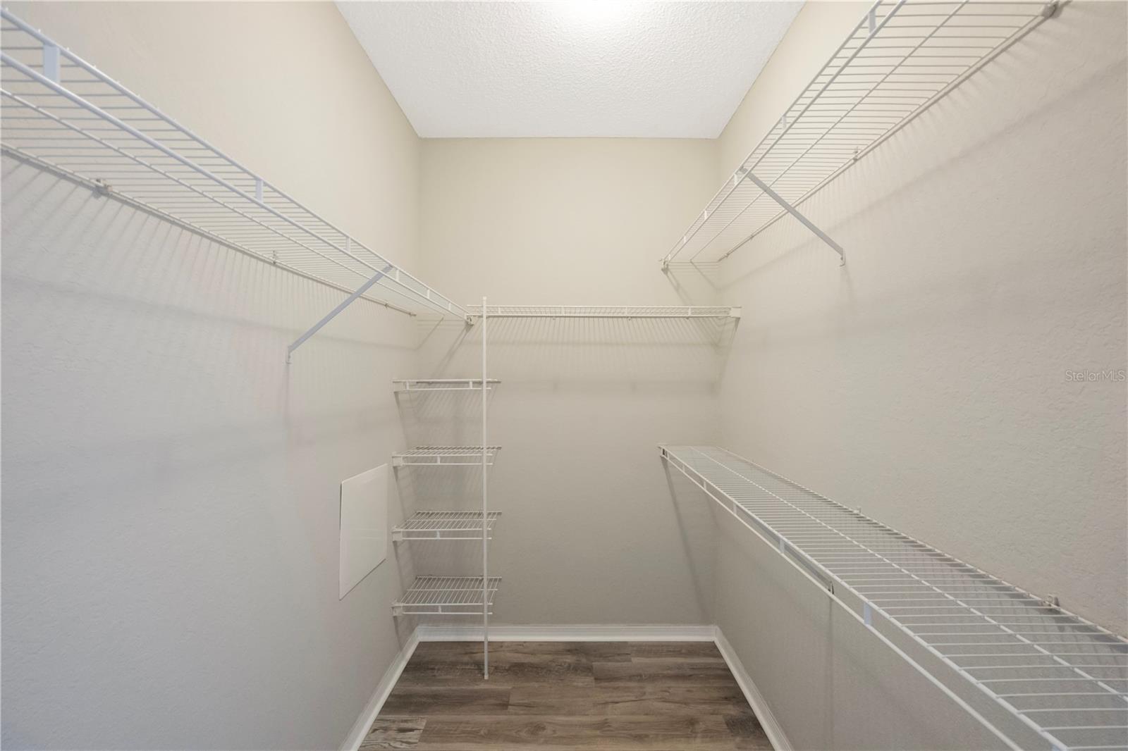 THE ENCLAVE AT RICHMOND PLACE - Residential