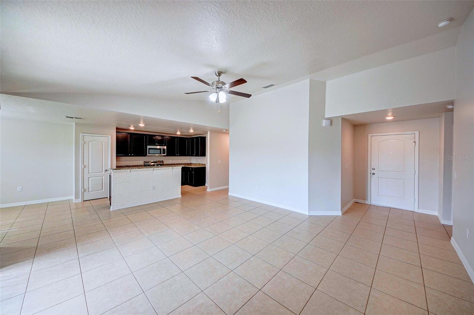 MASCOTTE LAKE JACKSON RIDGE PH 02 - Residential