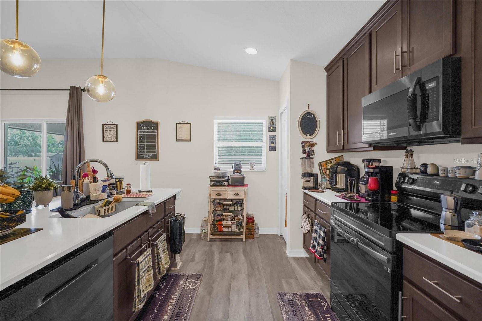 SANCTUARY BY THE LAKE PH 2 - Residential