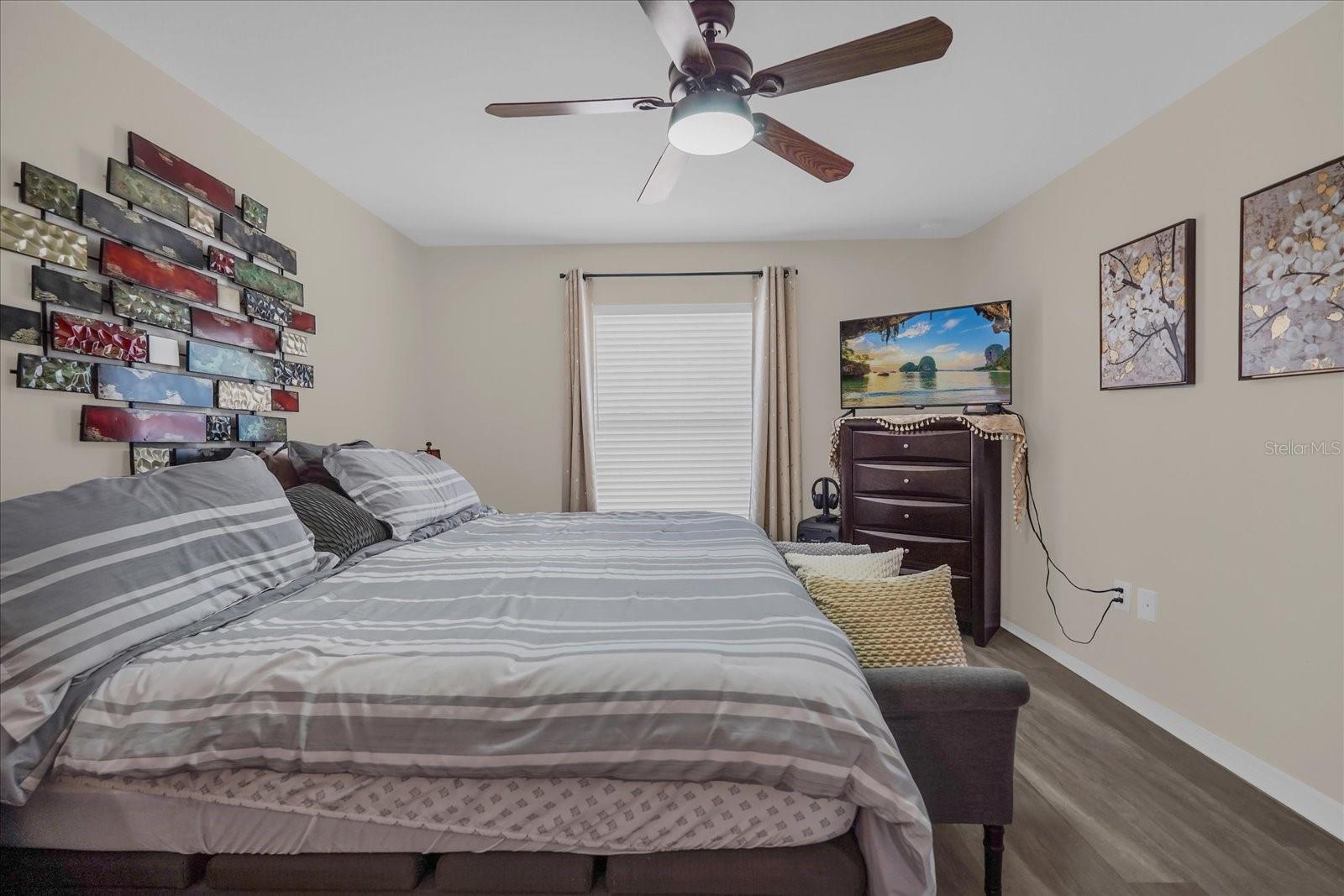 SANCTUARY BY THE LAKE PH 2 - Residential