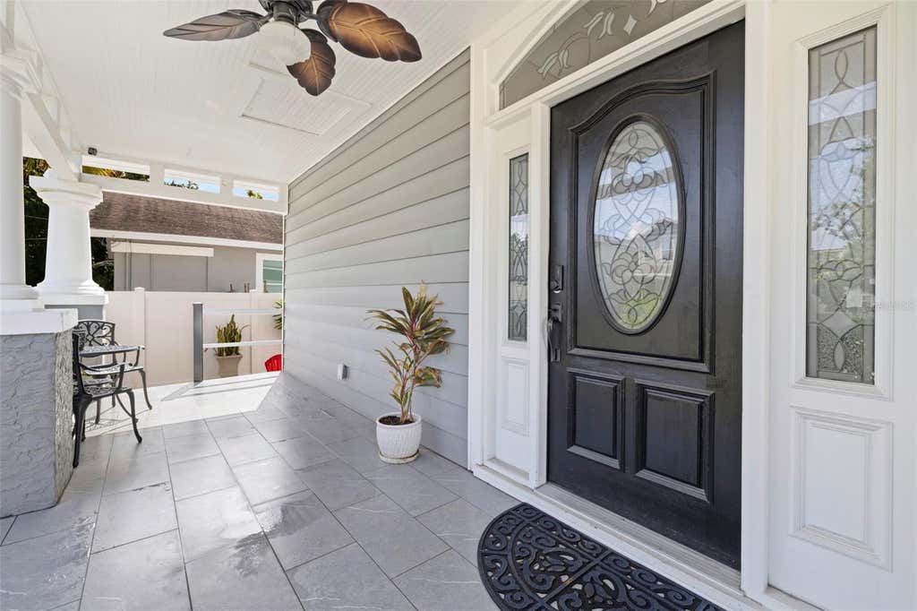Photo of 2526 W Union Street, Tampa, FL 33607 (MLS # TB8535580)