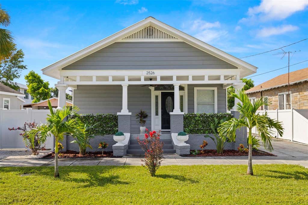 Photo of 2526 W Union Street, Tampa, FL 33607 (MLS # TB8535580)