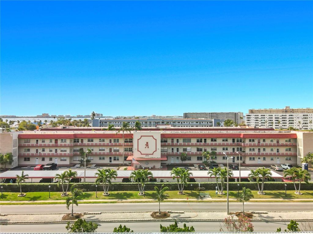 Photo of 5840 30th Avenue S #106, Gulfport, FL 33707 (MLS # TB8497112)