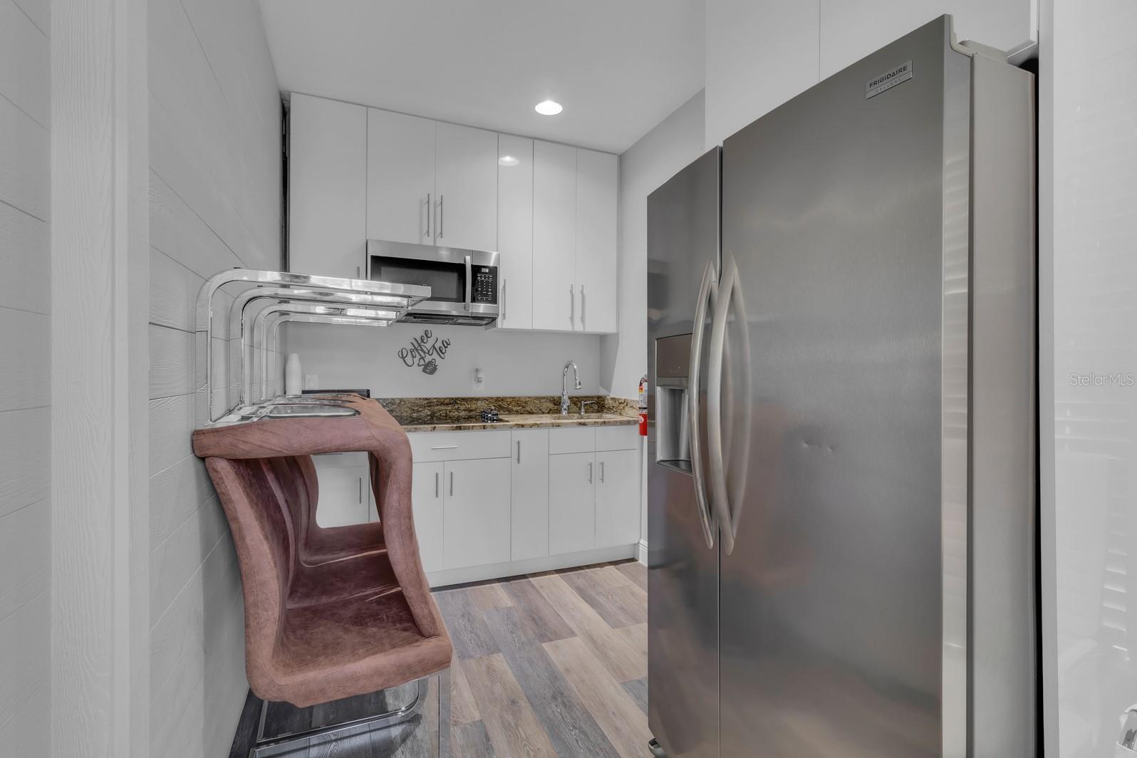 TRINITY OFFICE COMPLEX - Commercial Sale