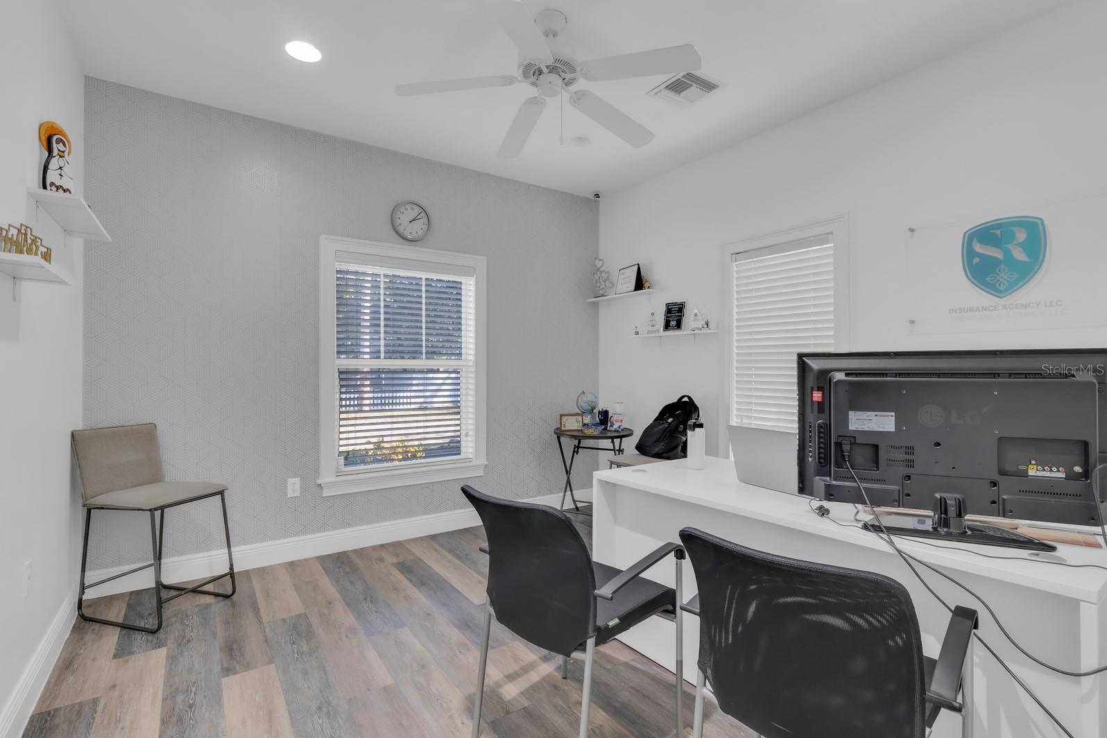 TRINITY OFFICE COMPLEX - Commercial Sale