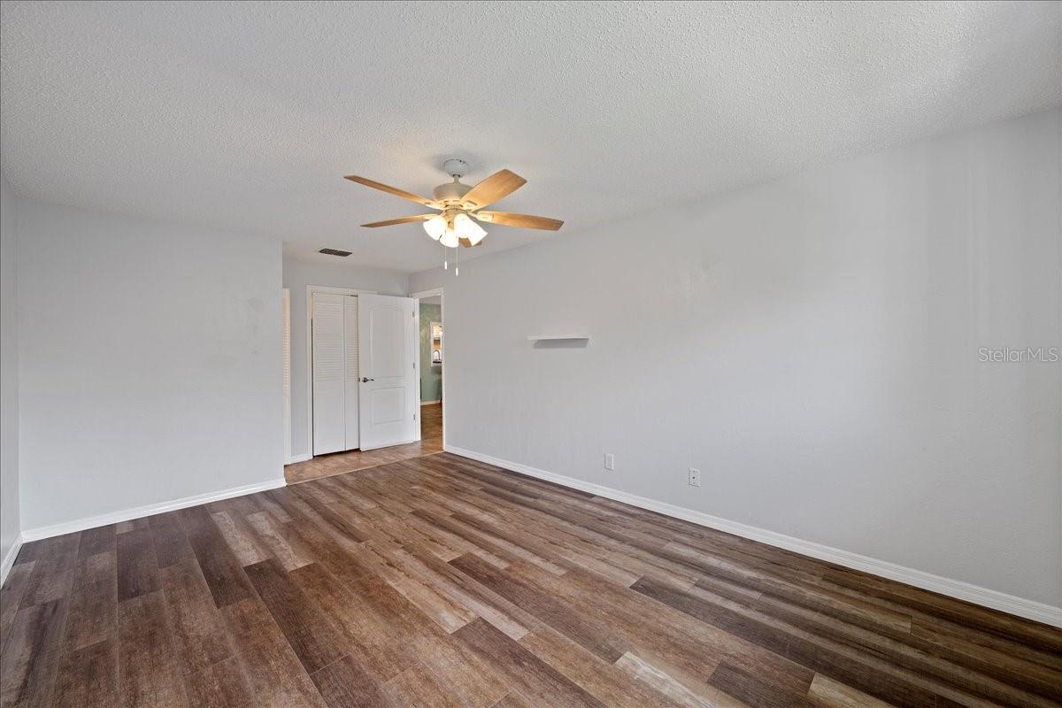 COLONIAL ISLES CONDO - Residential Lease