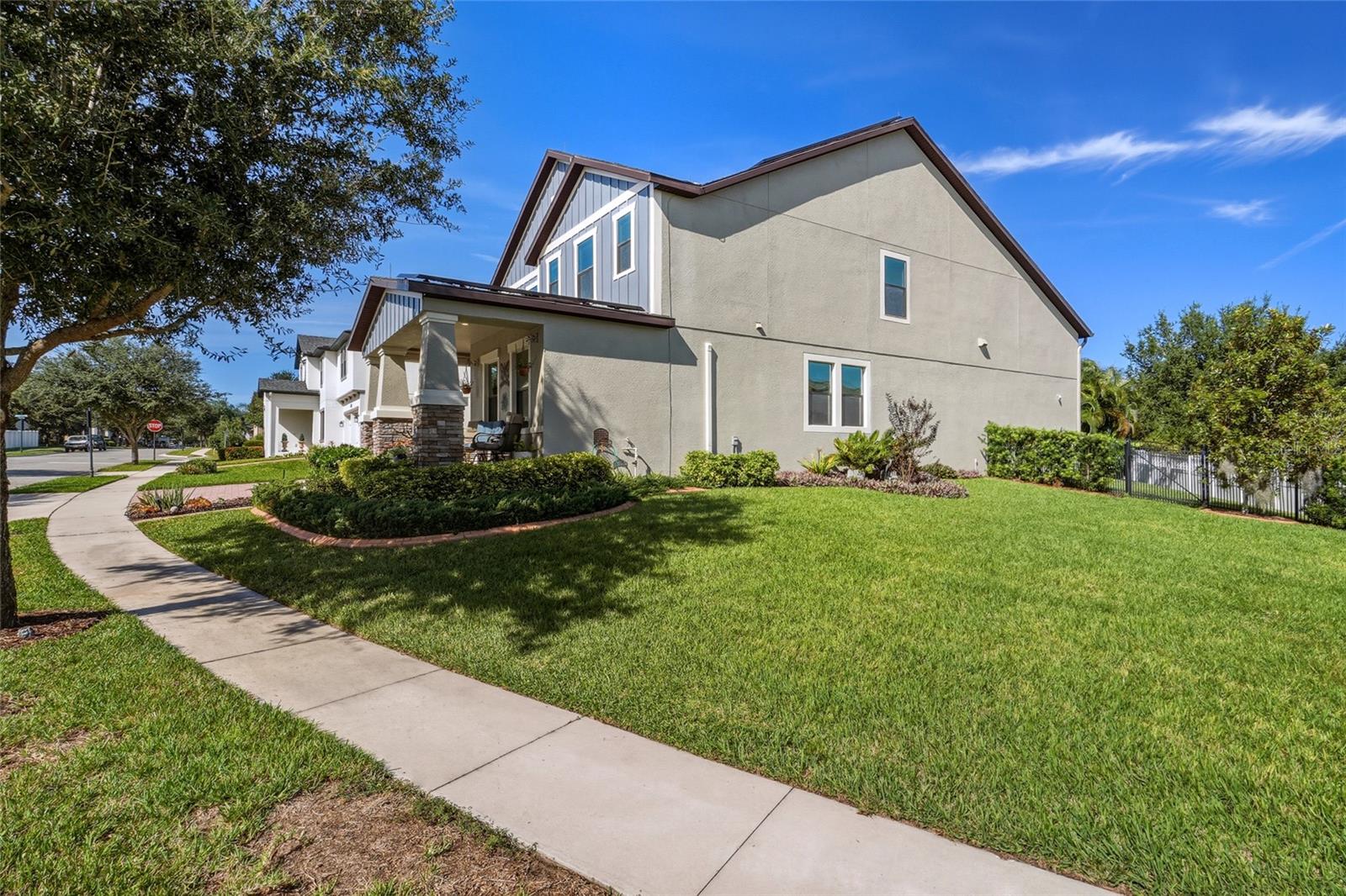 SUMMERLAKE - Residential