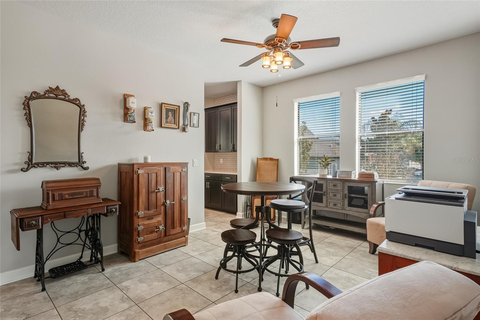 SUMMERLAKE - Residential