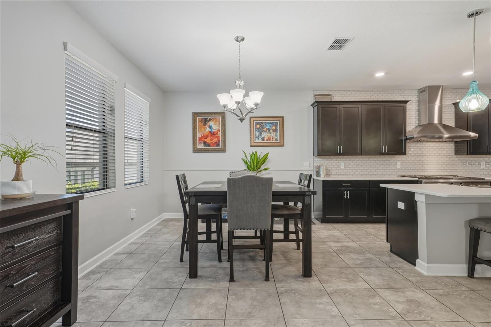 SUMMERLAKE - Residential