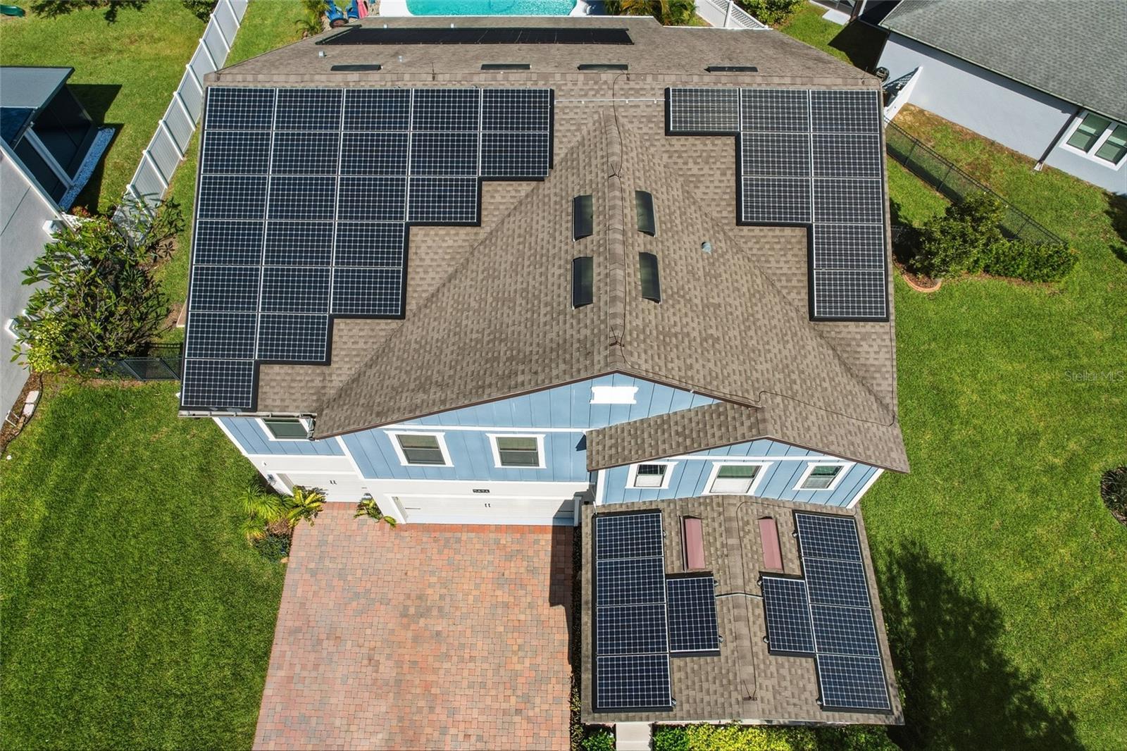 SUMMERLAKE - Residential